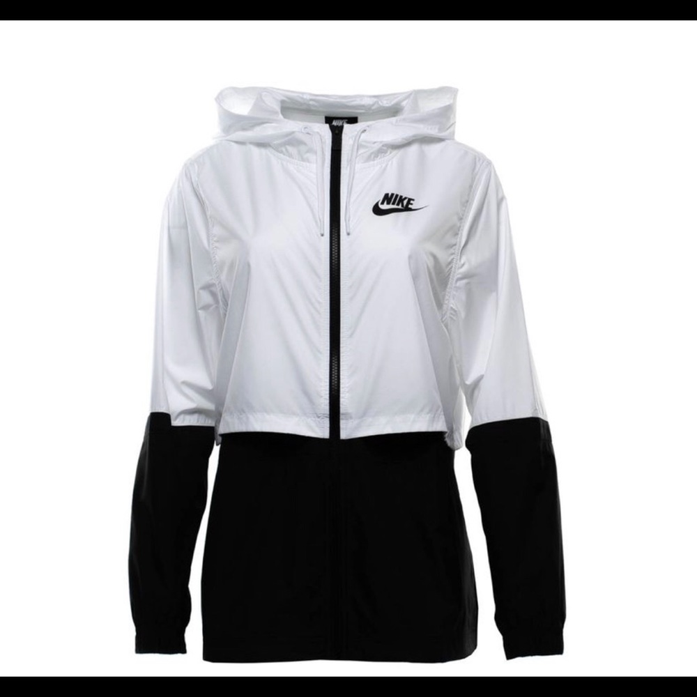 NWT Nike Women’s Woven Jacket